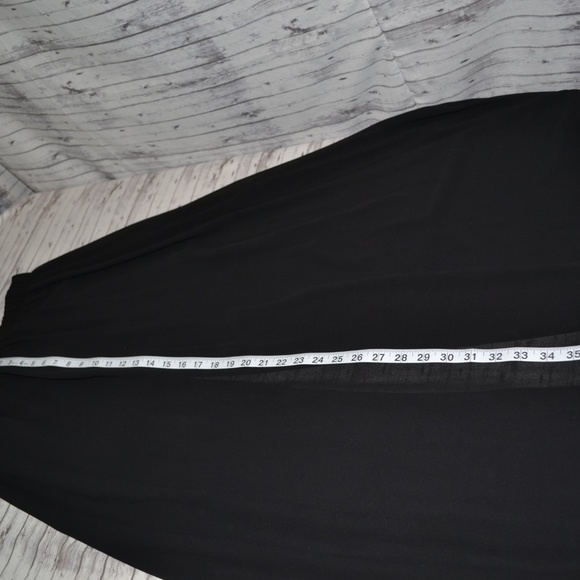 5/$25 XS F21 Maxi Skirt with Mini Under Skirt - Picture 3 of 7